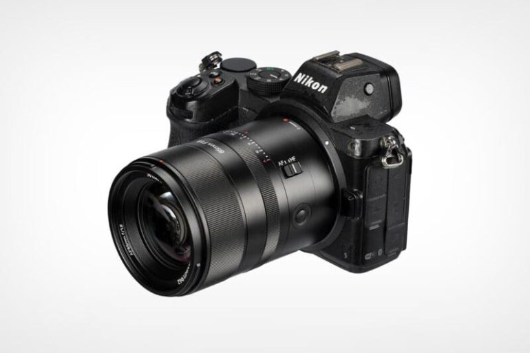 لنز ۸۵ میلیمتری