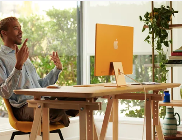 لپ‌تاپ یا دسکتاپ