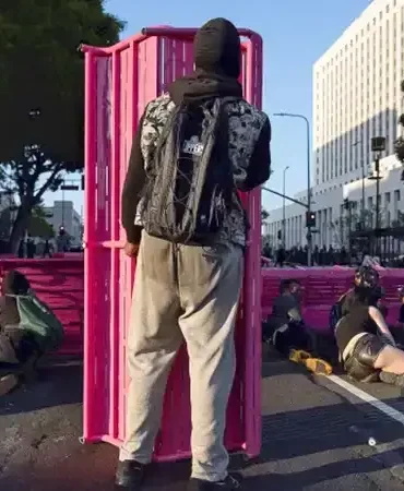 اعتراضات لسآنجلس