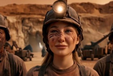 کارگردان مجازی