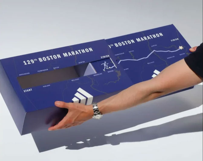 آنباکسینگ جعبه کتونی آدیداس