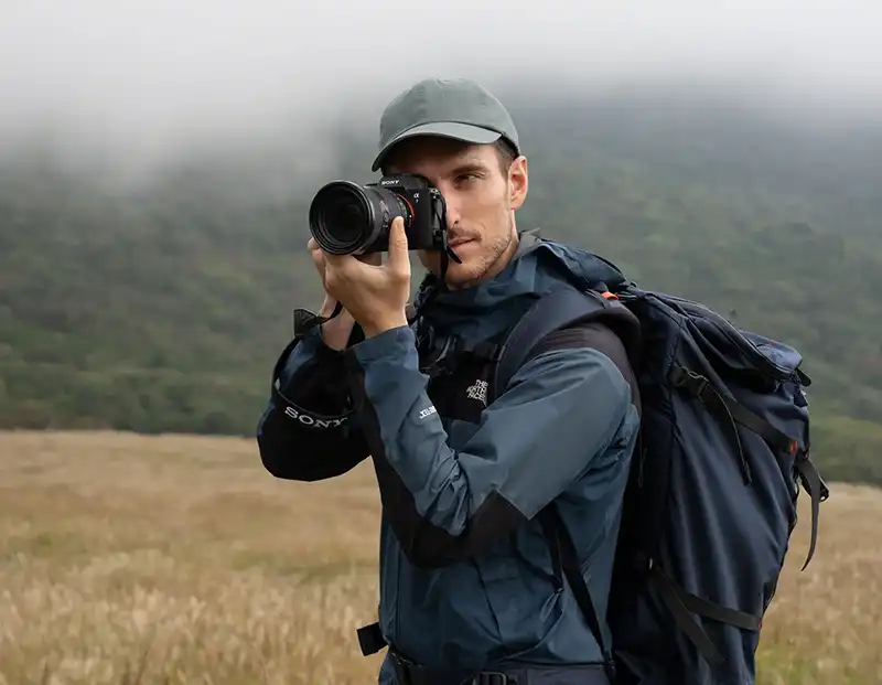 دوربین Sony a7 V