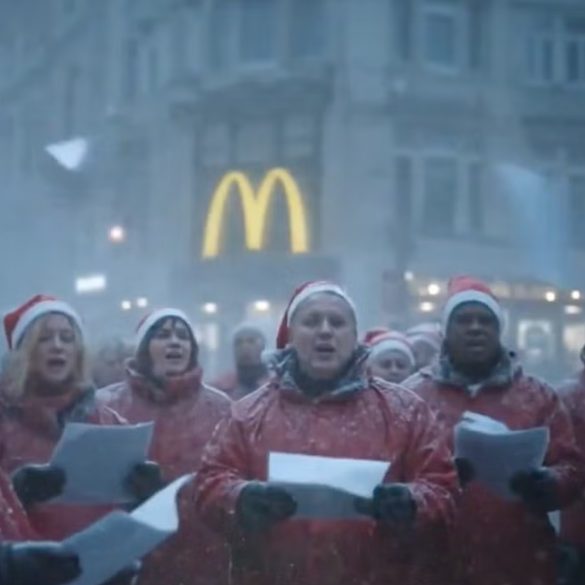 محتوای هوش مصنوعی